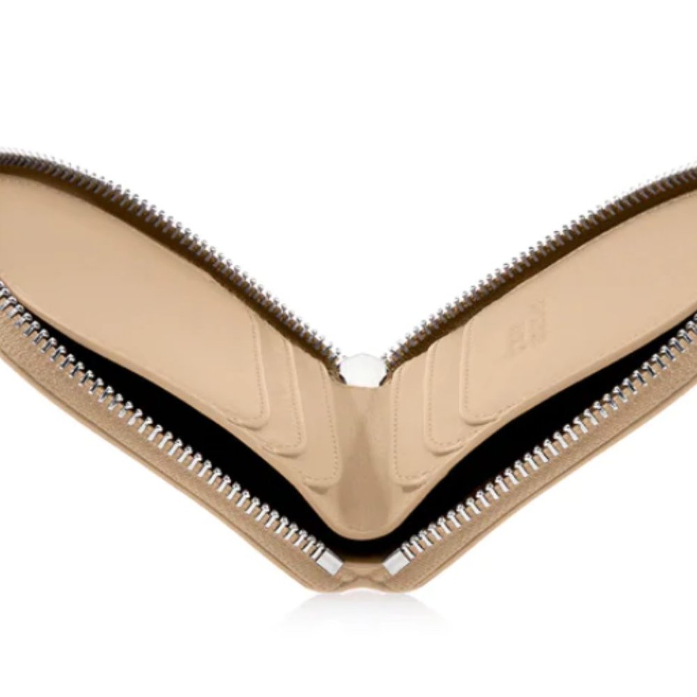 Telfar Wallet - Cream - Picture 2 of 4